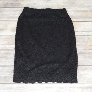 Ellen Tracy Size XS Black Lace Scallop Hem Skirt